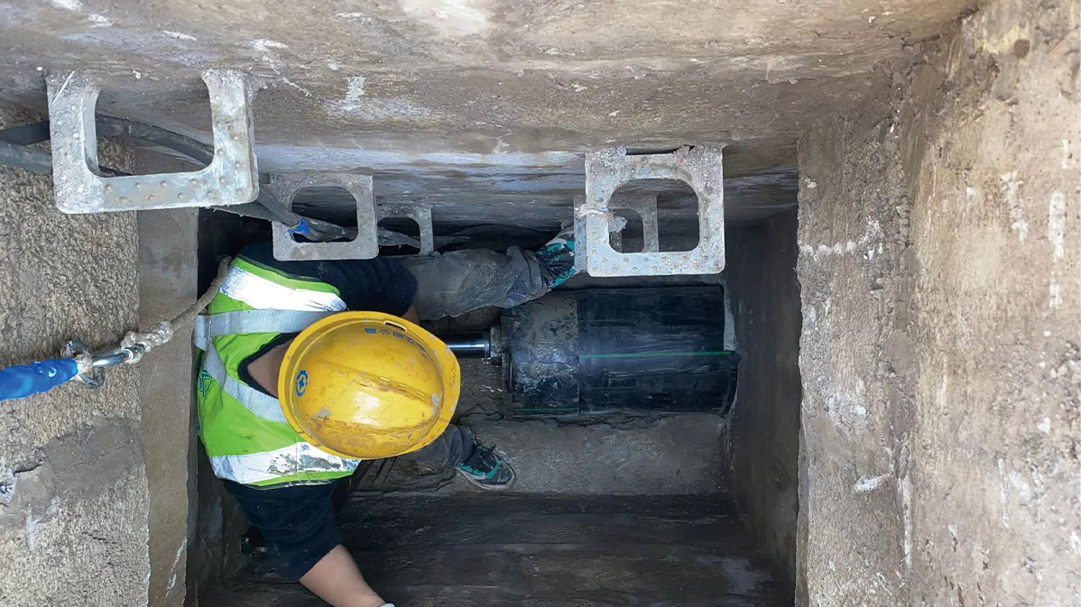 德兴HDPE短管内衬法